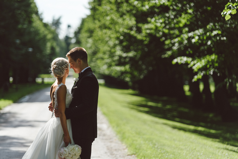 Vasa bröllop Korsholms kyrka bröllopsfotograf Julia Lillqvist