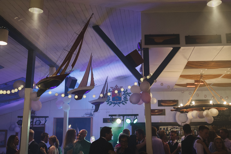 Åbo bröllopsfotograf Airisto Segelpaviljong