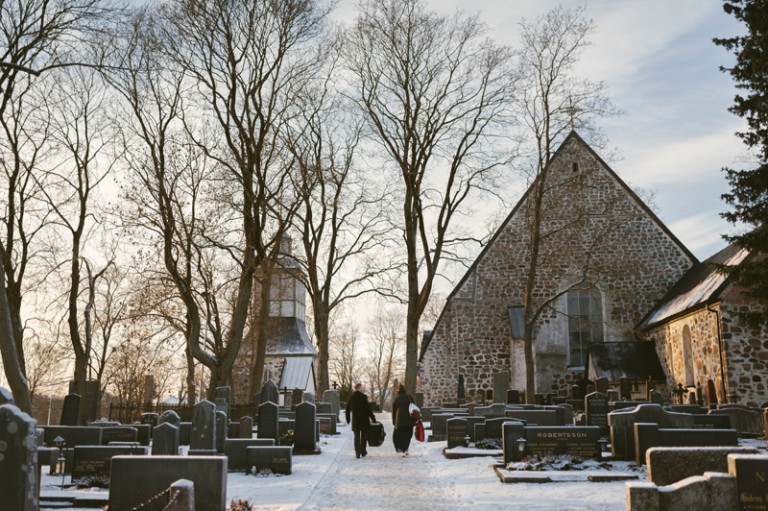 Pargas bröllopsfotograf Julia Lillqvist bröllop Pargas kyrka Agricola kapellet