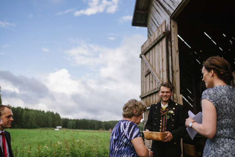 Finland Wedding Photographer Julia Lillqvist