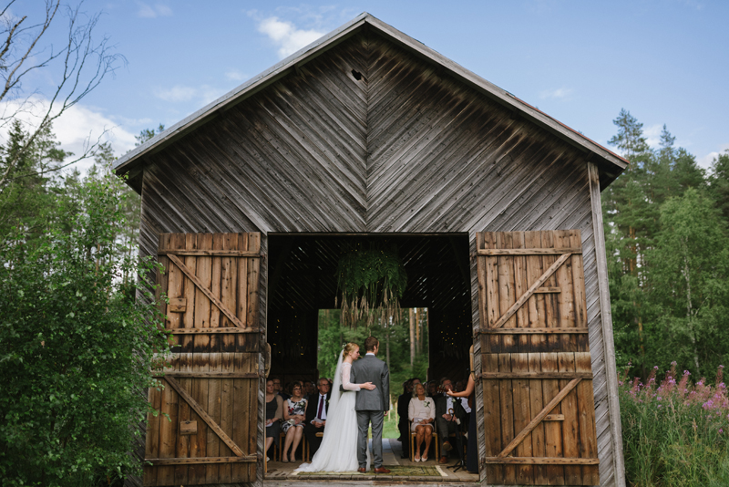 Finland Wedding Photographer Julia Lillqvist