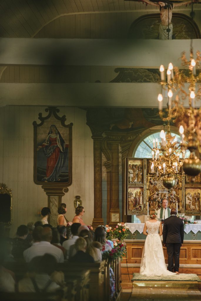 wedding storyteller finland wedding photographer