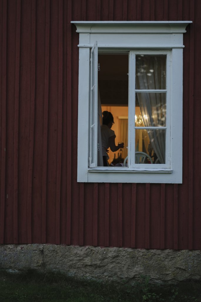 wedding storyteller finland wedding photographer