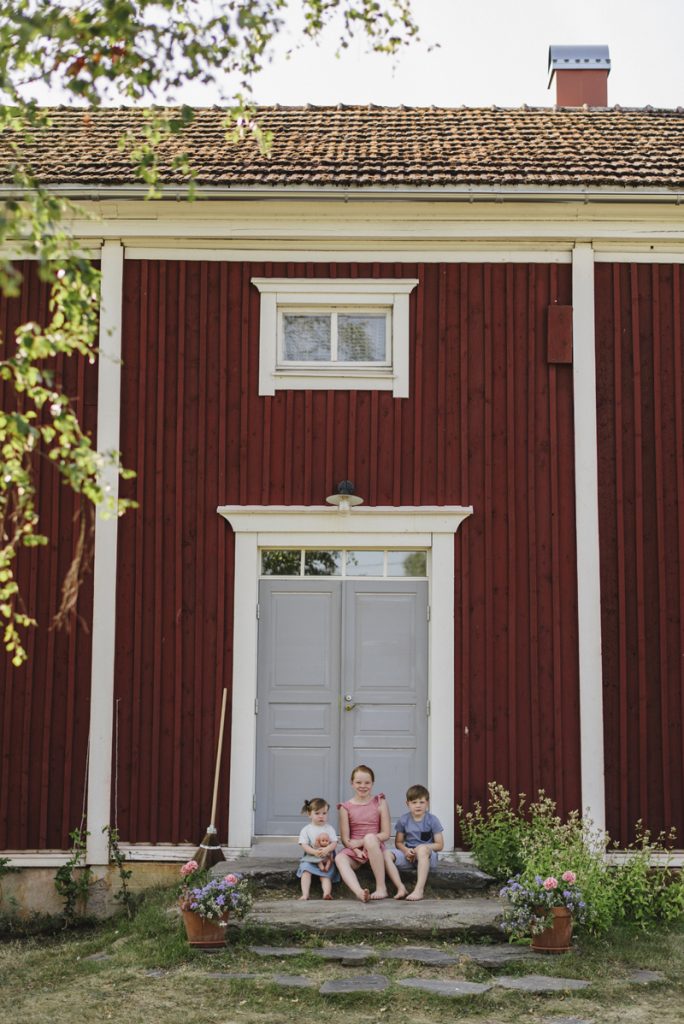 familjefotografering livsstil syskon fotograf Åbo