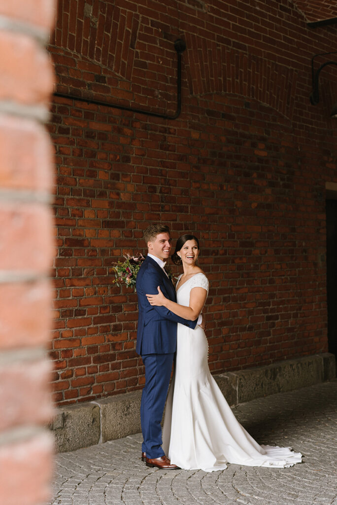 tampere valokuvaaja komediateatteri häät