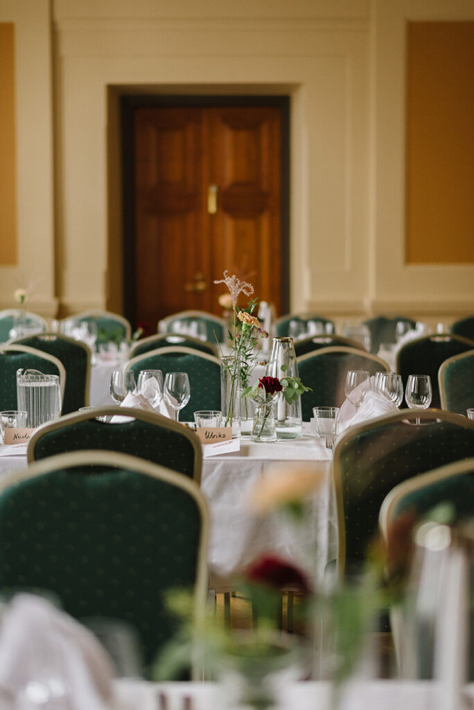 tampere valokuvaaja komediateatteri häät