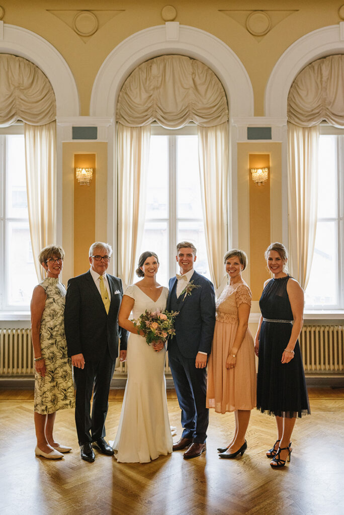 tampere valokuvaaja komediateatteri häät