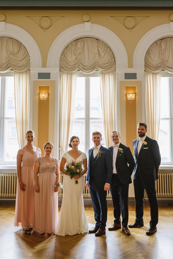 tampere valokuvaaja komediateatteri häät