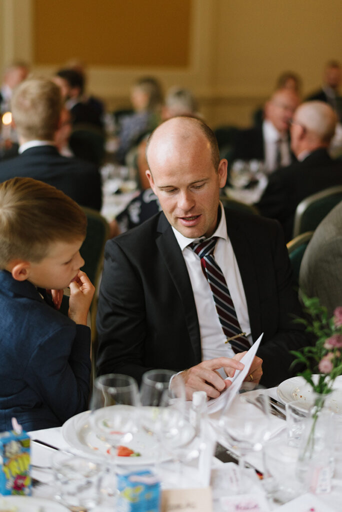 tampere valokuvaaja komediateatteri häät