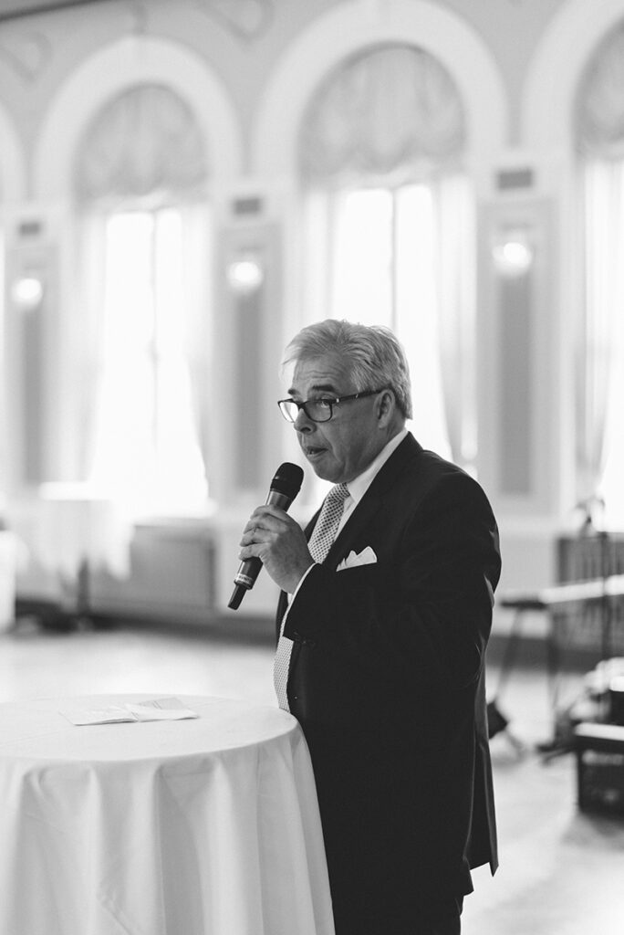 tampere valokuvaaja komediateatteri häät