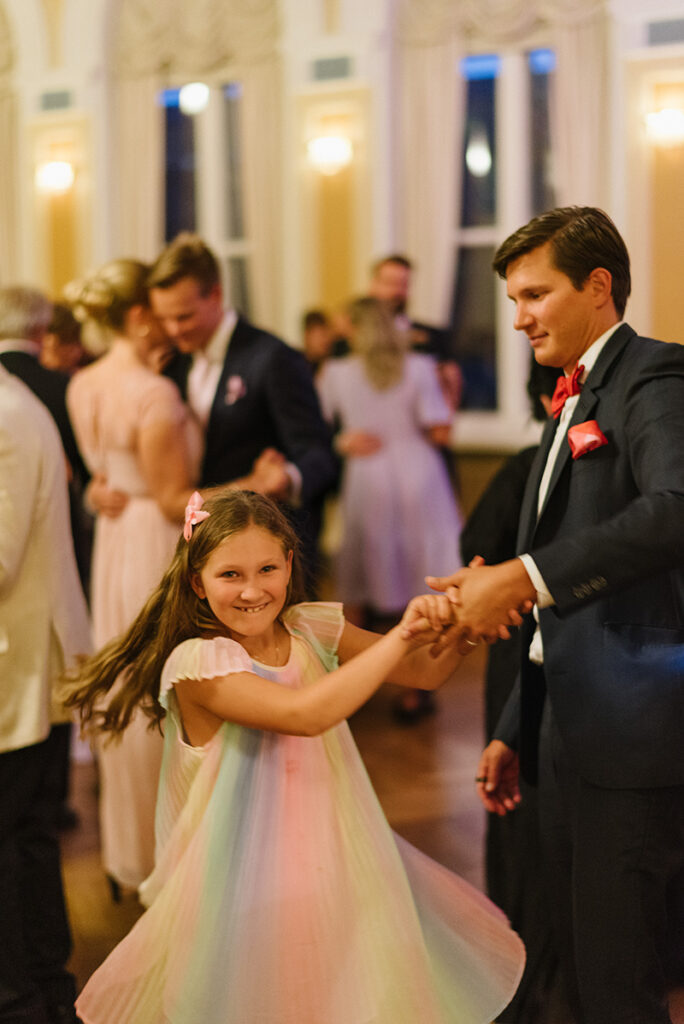 tampere valokuvaaja komediateatteri häät