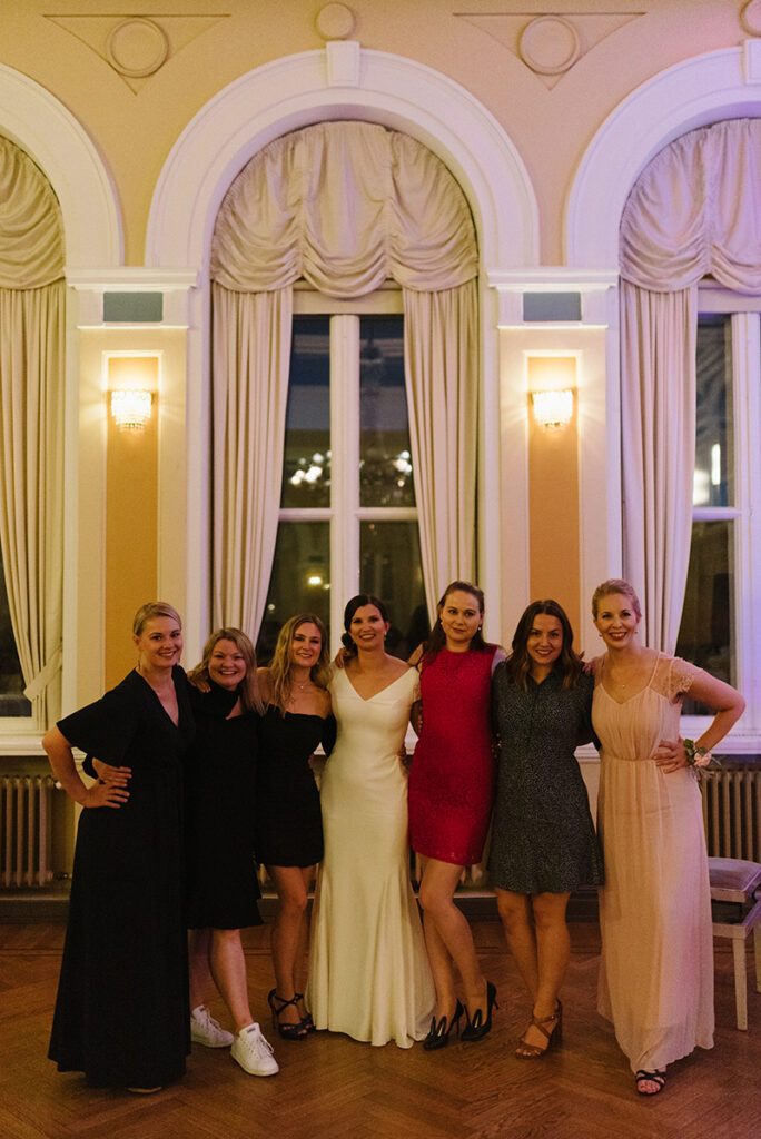 tampere valokuvaaja komediateatteri häät