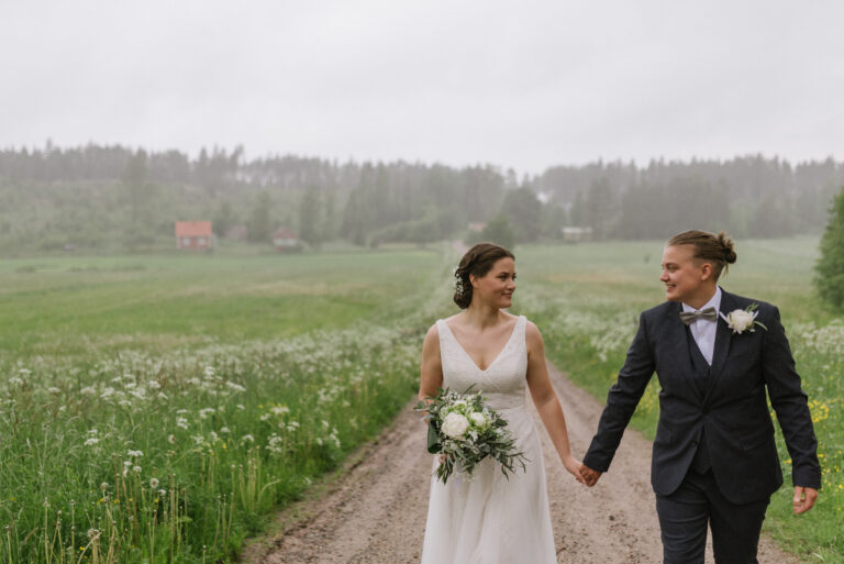 Elin & Anna | Turku Häävalokuvaaja