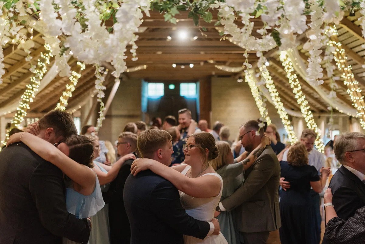 Turku häävalokuvaaja Villa Pähkinämäki