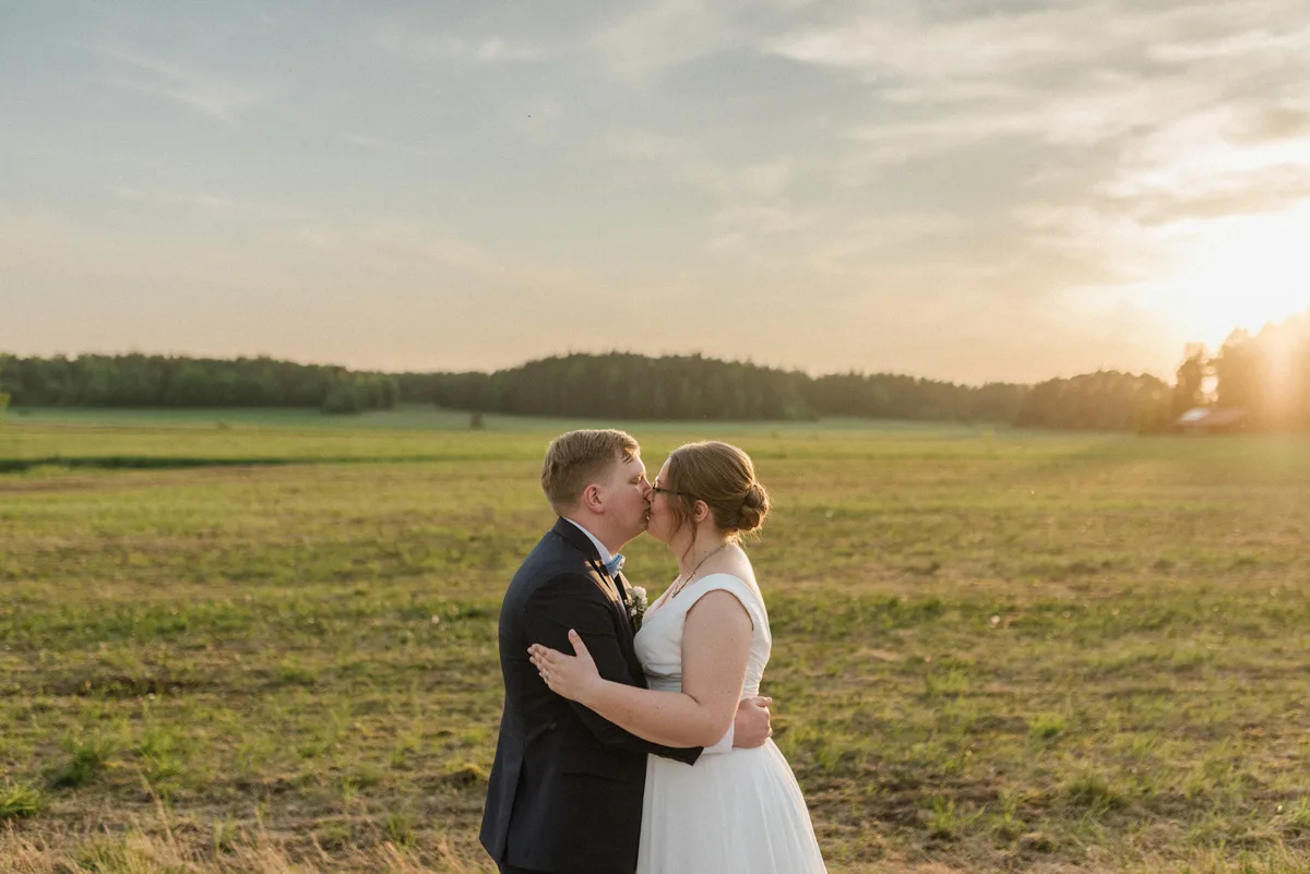 Turku häävalokuvaaja Villa Pähkinämäki