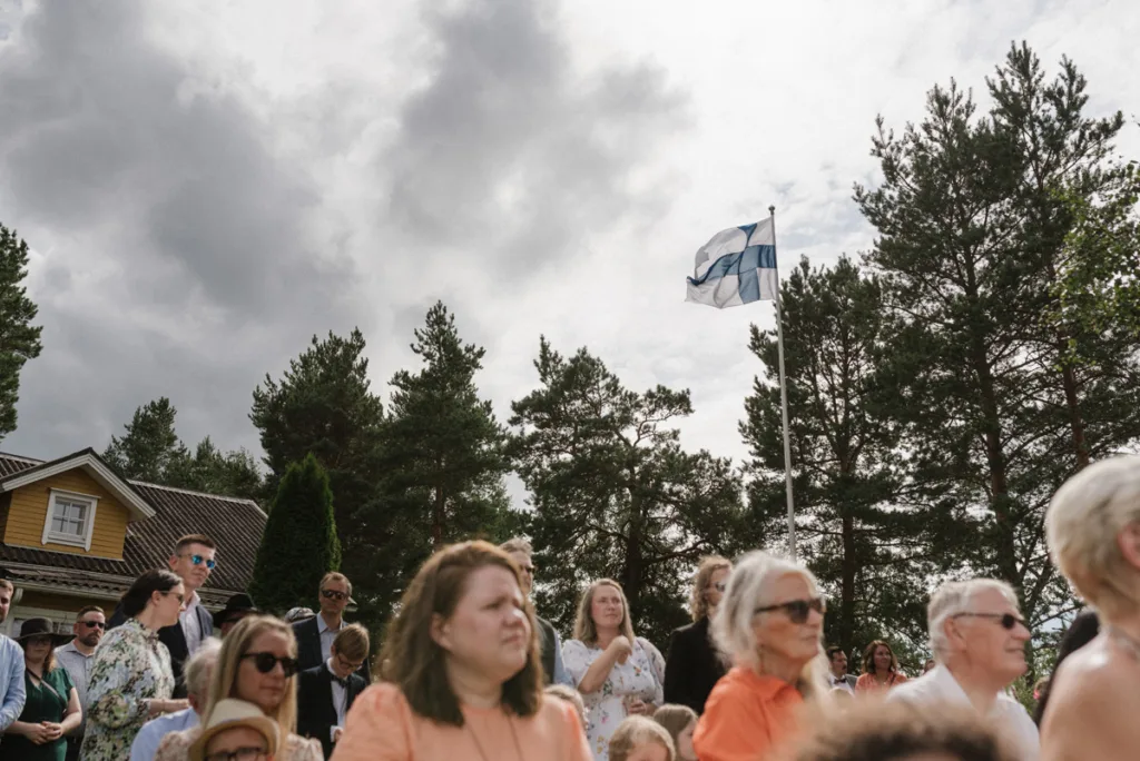 utomhus vigsel bröllop