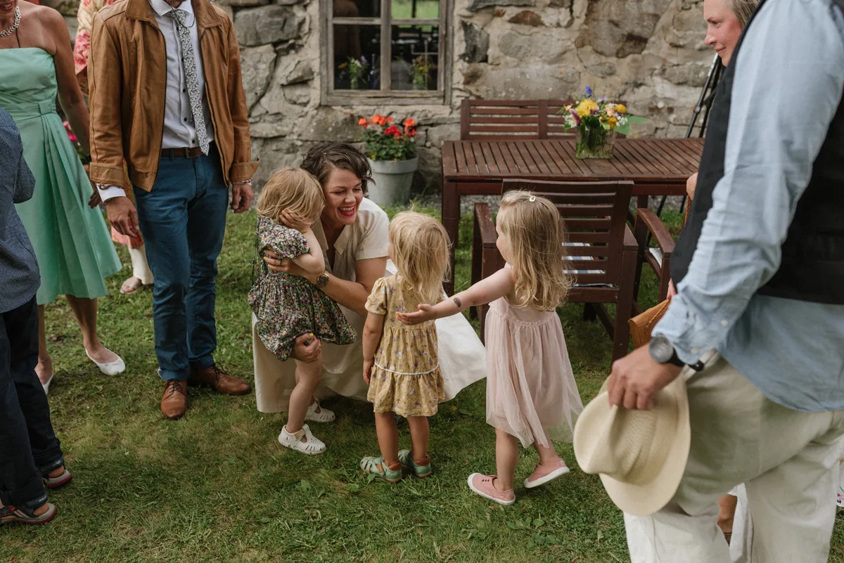 utomhus vigsel bröllop