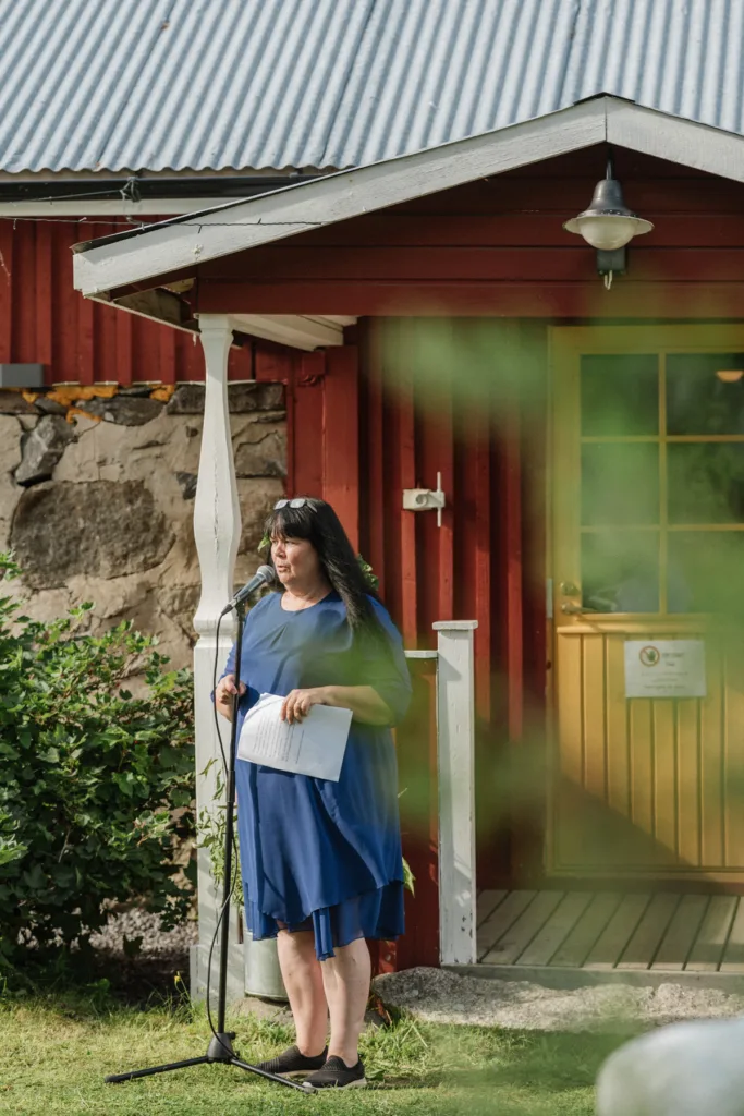 trädgård bröllop inspiration bröllopsfest hemma