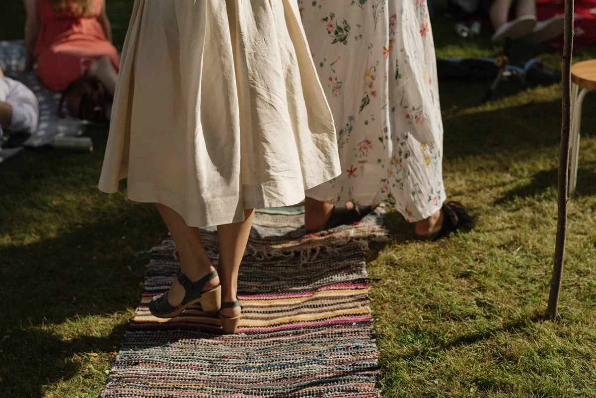 trädgård bröllop inspiration bröllopsfest hemma