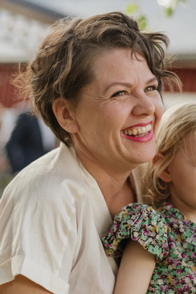 trädgård bröllop inspiration bröllopsfest hemma