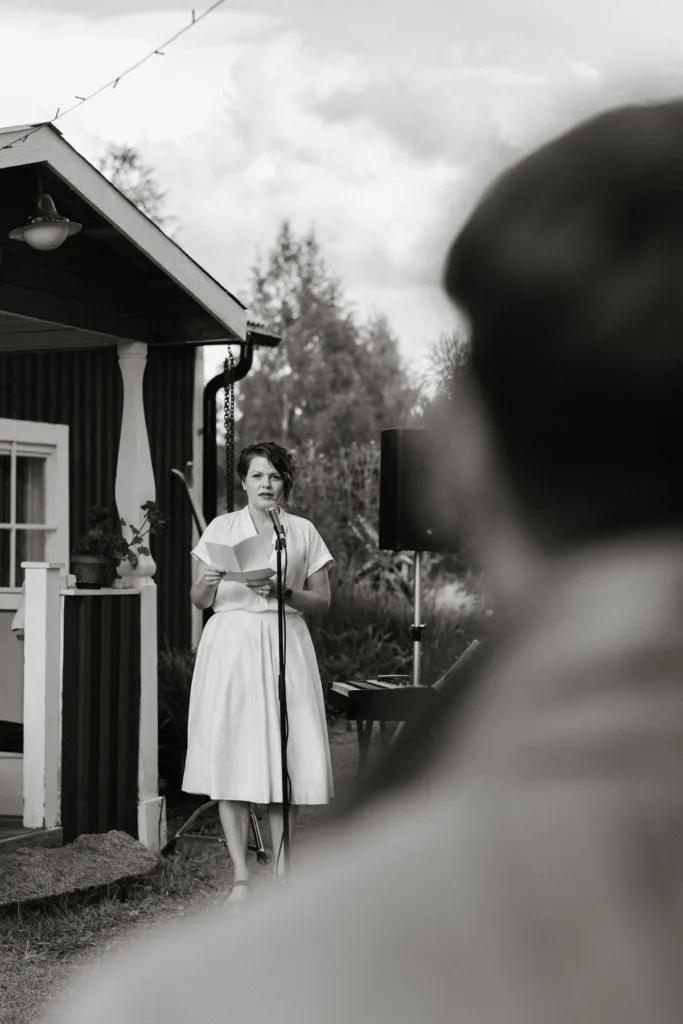 trädgård bröllop inspiration bröllopsfest hemma