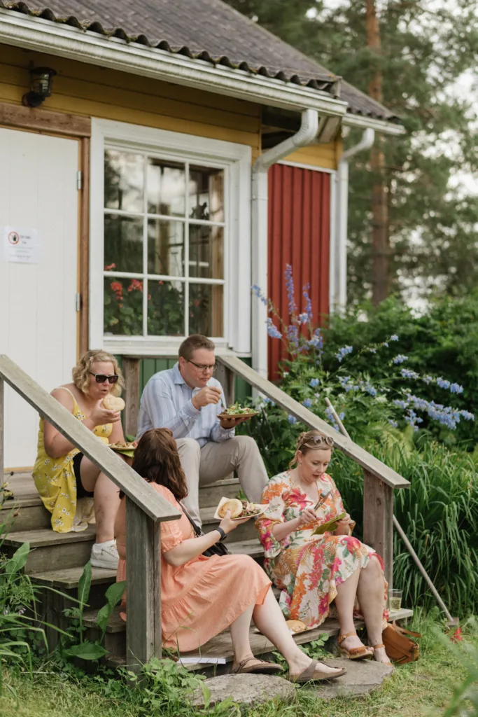 trädgård bröllop inspiration bröllopsfest hemma