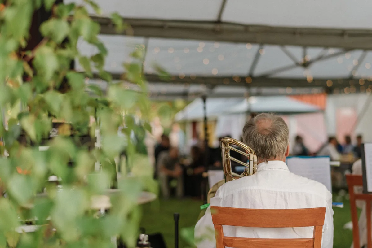 trädgård bröllop inspiration bröllopsfest hemma