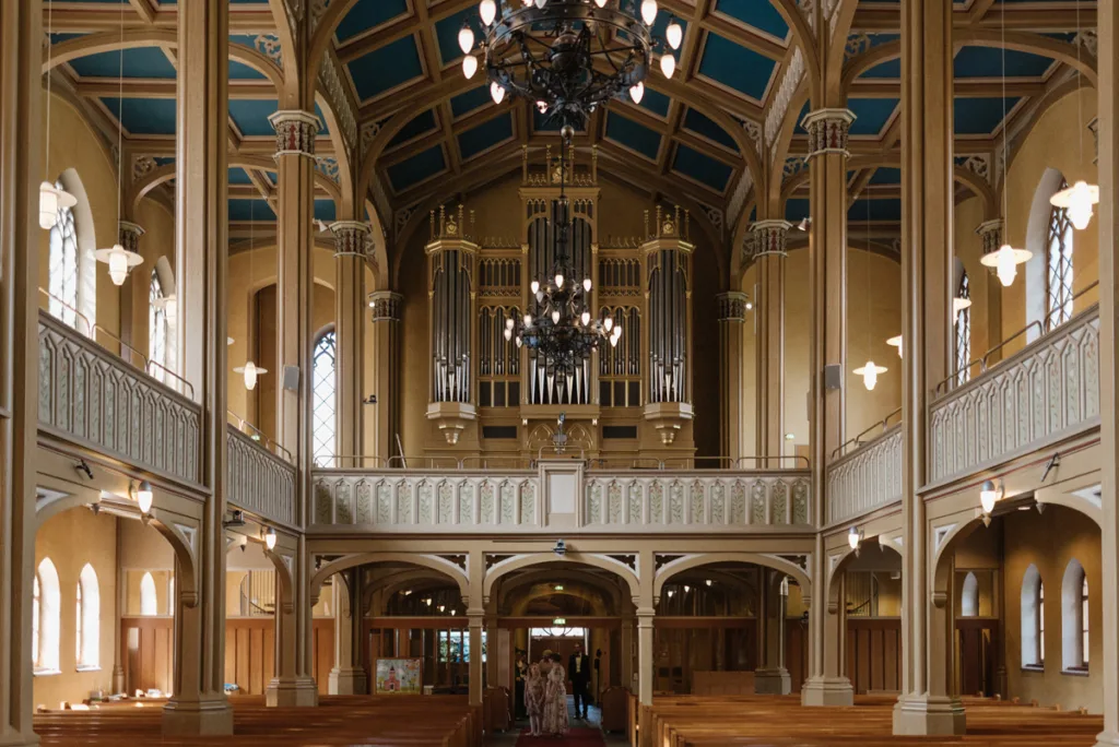 valokuvaaja vaasan kirkko