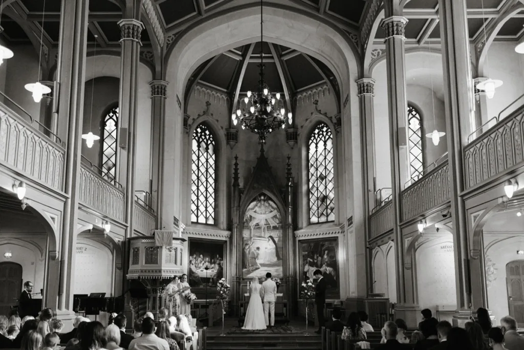 valokuvaaja vaasan kirkko