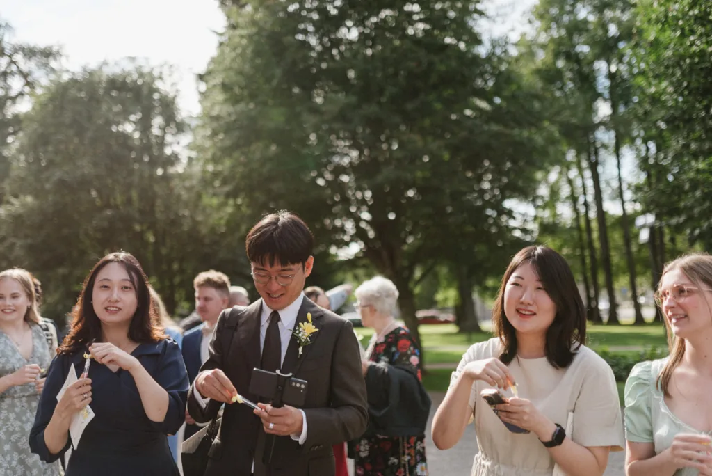 valokuvaaja vaasan kirkko