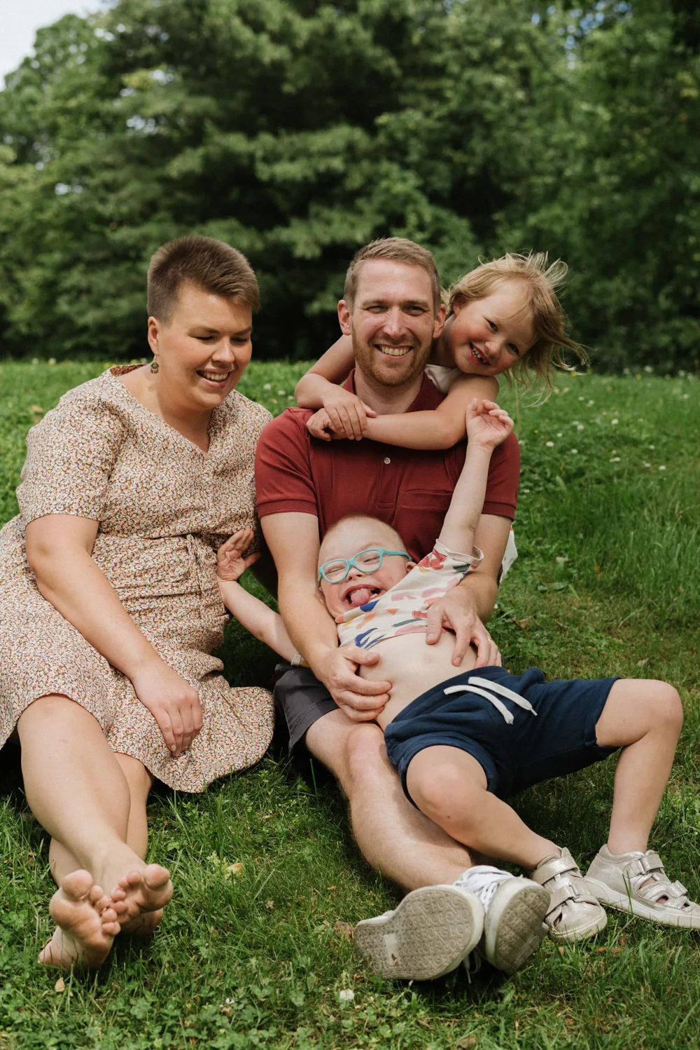 Barn-downs-syndrom-familjefotografering-vasa-julia-lillqvist-0044 | julia lillqvist | turku wedding photographer Barn downs syndrom familjefotografering vasa