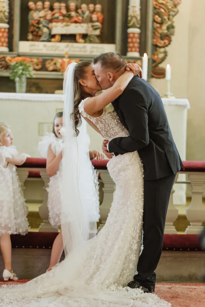 saltvik kyrka bröllopsfotograf åland